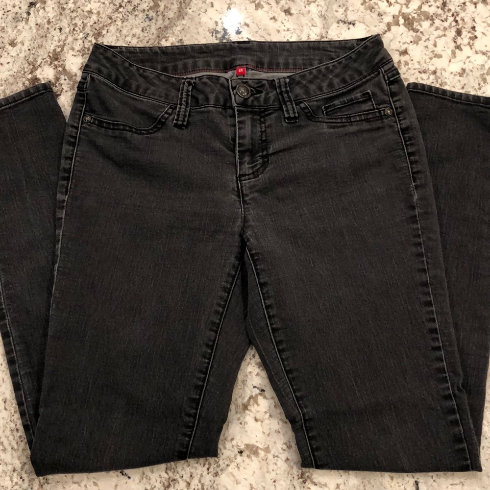 Elle Antique Black Skinny Jeans size 6 Regular - Picture 2 of 3